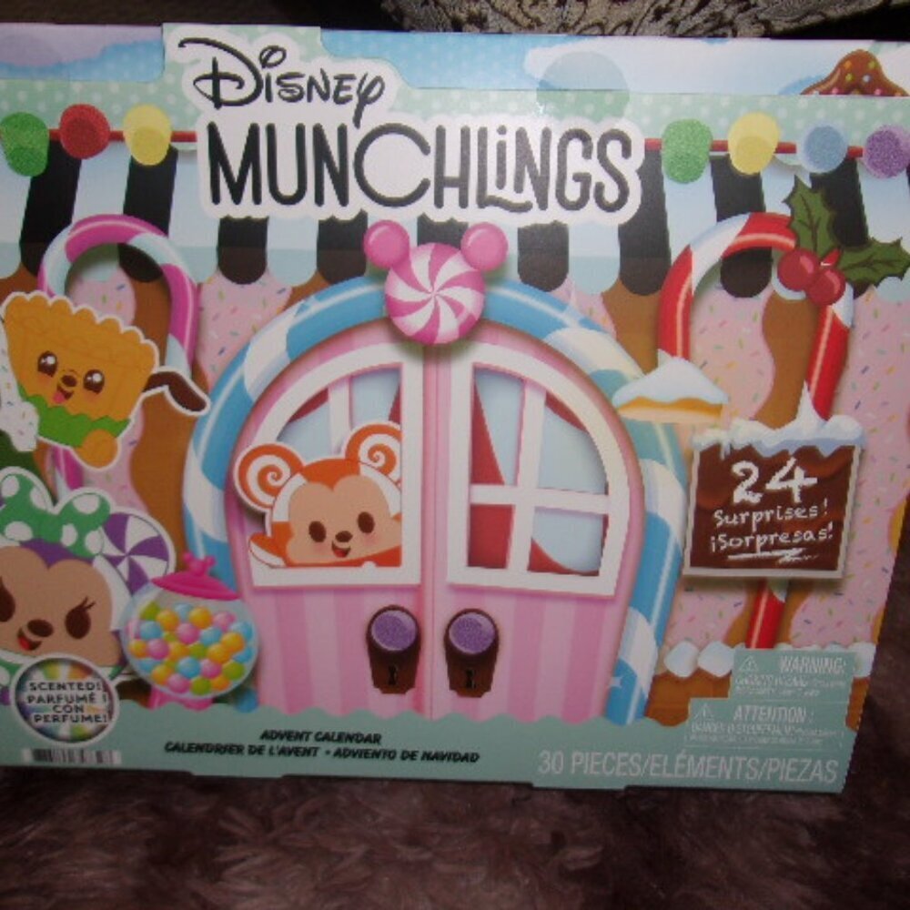 Disney Munchlings Advent Calendar Countdown to Christmas Exclusive New
